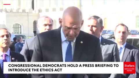 JOHN FETTERMAN MAKES HIS RETURN TO THE SENATE, FOR NOW!!