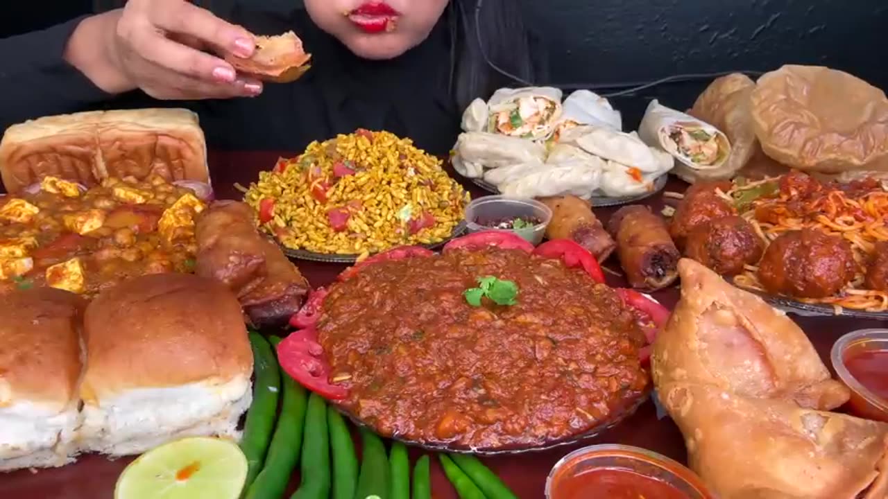 ASMR EATING DAHIPURI,PAVBHAAJI,CHOLE BATURE,MOMO,CHOWMEIN,MANCHURIAN,SPRING ROLL