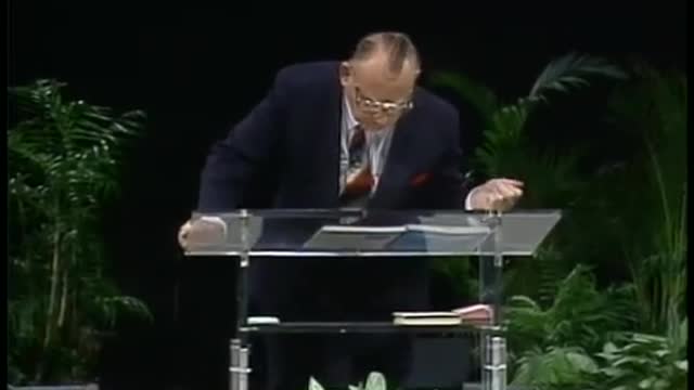 Gifts & Ministries of the Holy Spirit 17 Gift of the Word of Wisdom Dr. Lester Sumrall