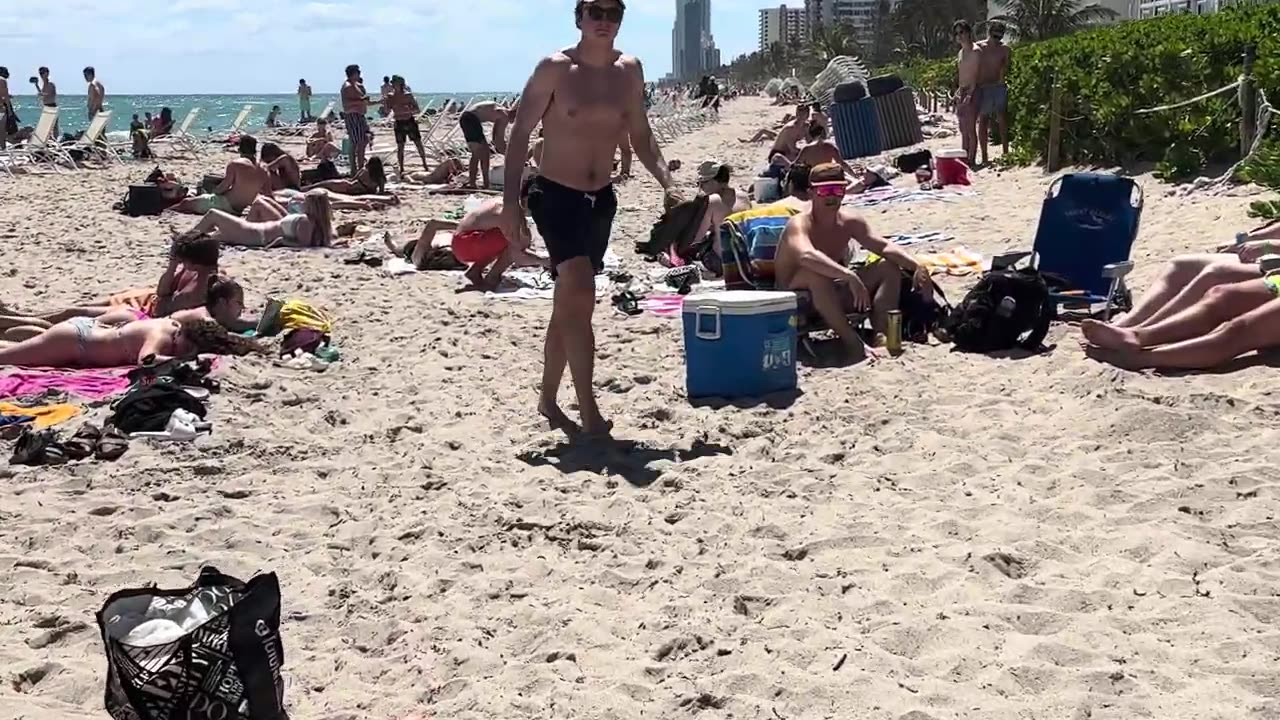 Beautiful day at Miami beach walk | beach walk 4k Vlog 4