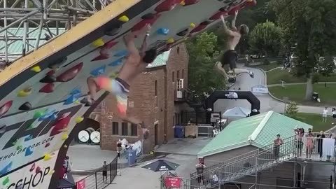 Ben Hanna wins extreme climbing competition with this climb 🤯