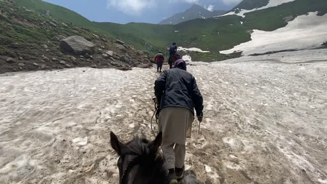 Thrilling Snowy Horse Ride