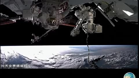 China apparently isn't very good at faking space.. or was this a scene from spaceballs?