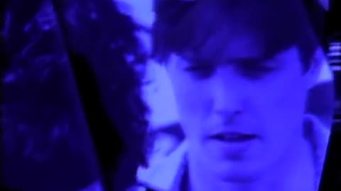 Wet Wet Wet - Love Is All Around