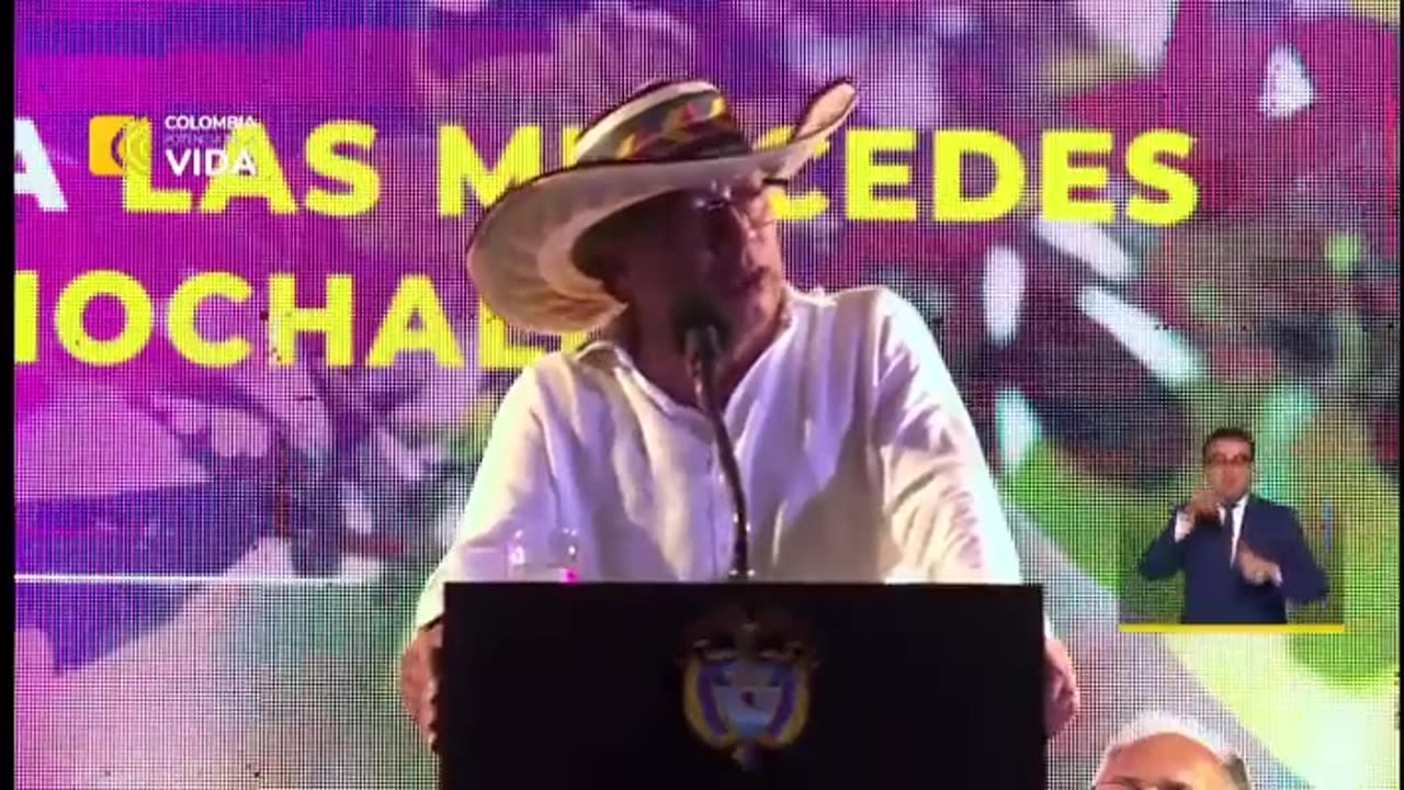 Petro propone proyecto de reconciliación que incluya a narcos