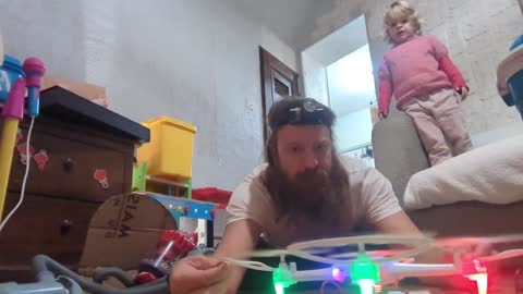 2022-11-28 (8) - petit gouter - Twitch Triskelina