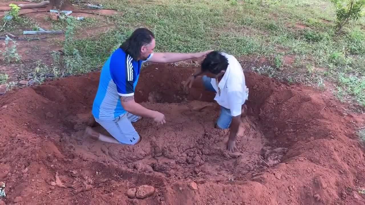 charlles and tiringa bet on the mud funny video 2022 2222
