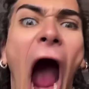 A.I. Clocks A Trans Woman! 🤣 #shorts #tiktok