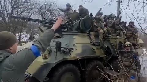 Ukraine soldiers off to battle