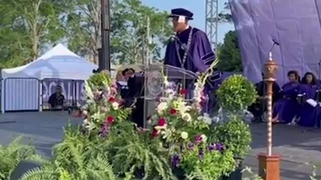 Anonymous donor pays off debt for graduates at Texas HBCU