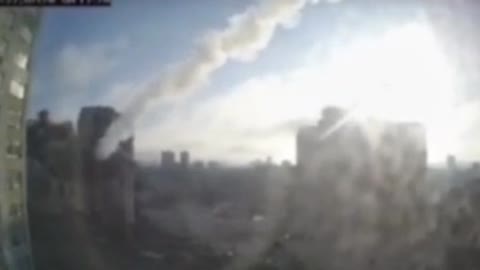 Rocket hits apartment building near Kiev