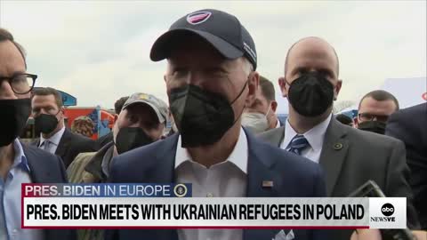 Biden meets with Ukrainian refugees in Poland