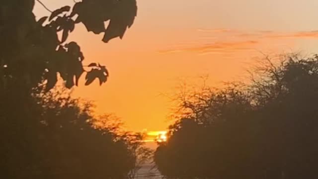 I did my best to catch the sunset at Kam III tonight … ☺️🌅