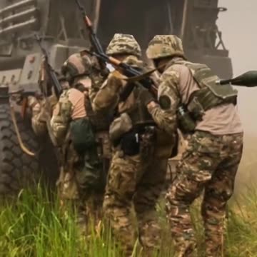 3-Dimensional Photography from a Ukrainian Soldier