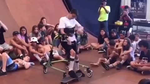 He wasn’t letting anything stop him 💪 (via eduardobraz74/TT) #inspiration #skate #Skateboarding