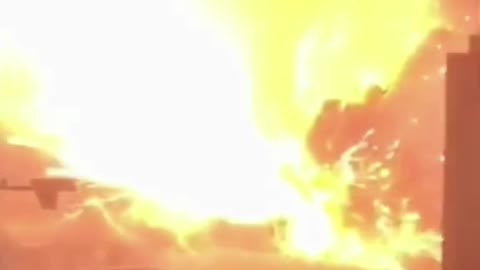 Explosion: footage shows large blast -Crazy Crazy Explosion!!![2020]