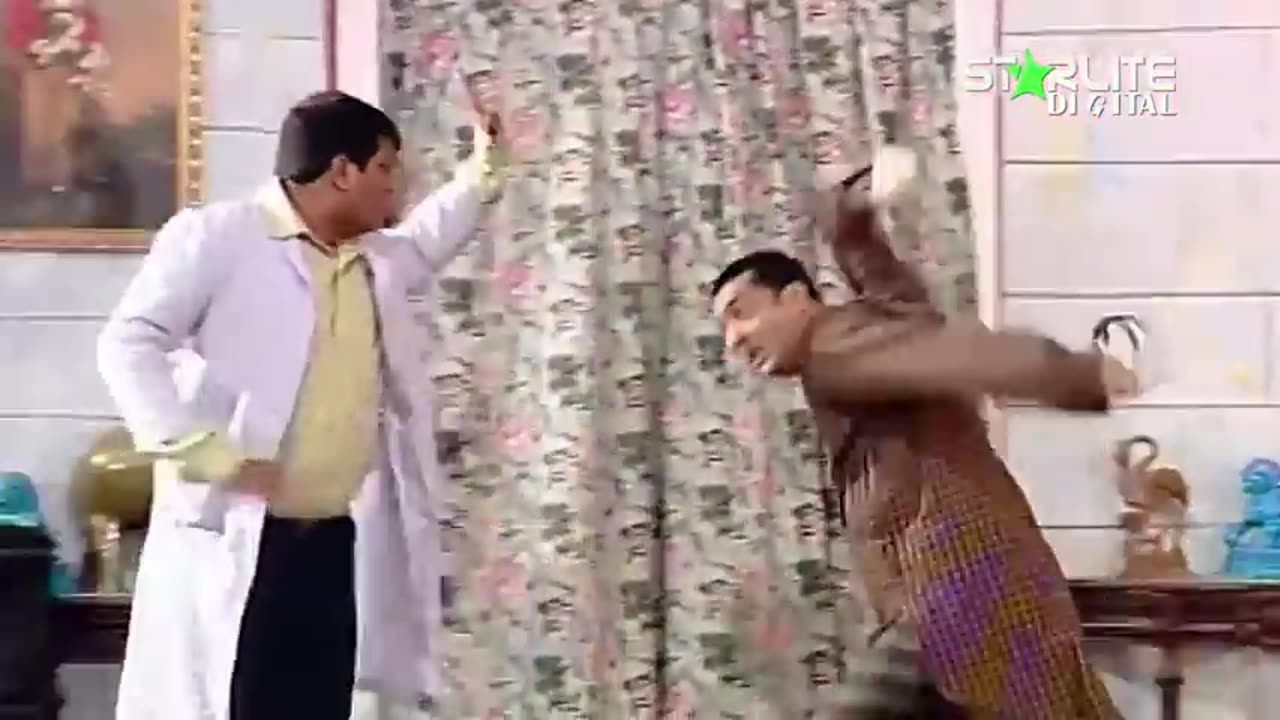 Nasir Chinyoti and Zafri Khan New Pakistani Stage Drama Full Comedy Funny Clip.