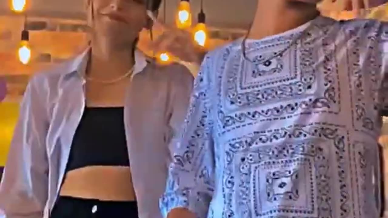 slaying_the_old_trends_w__%40adityachhetri.9%23mood(480p).mp4