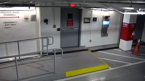 6159RHOBG3G305BNorthLobby_2021-01-06_04h20min01s557ms.mp4