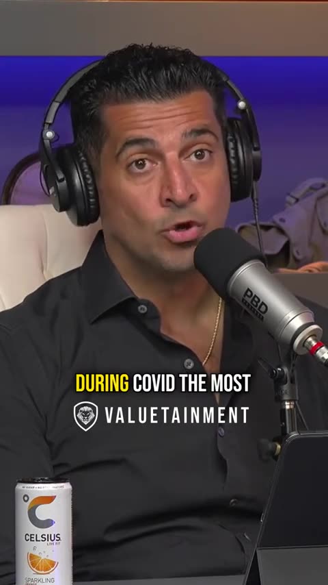 Joe Rogan would help America by interviewing Donald J Trump