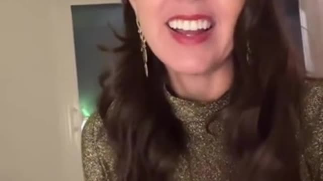 Taylor Lorenz QUITS TikTok Stream As Commenters SLAM Her