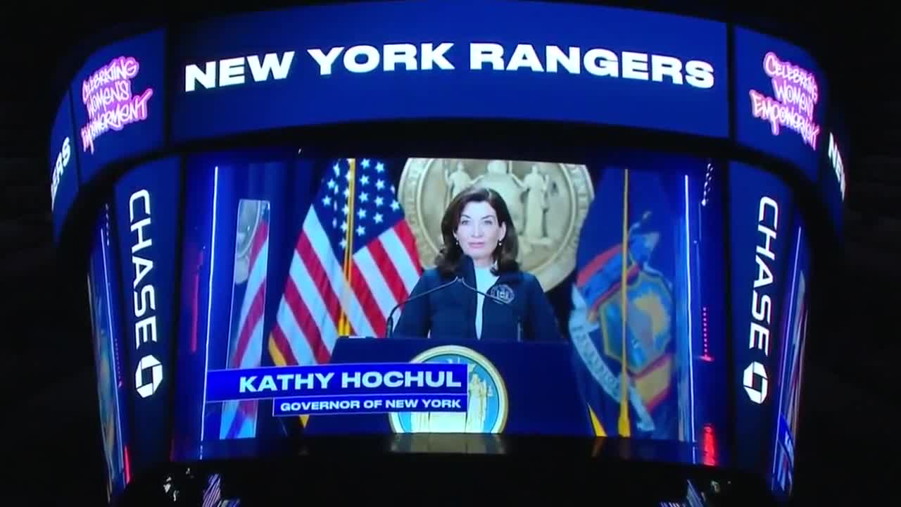 LOL: New York Governor Kathy Hochul Gets Booed at Rangers Game