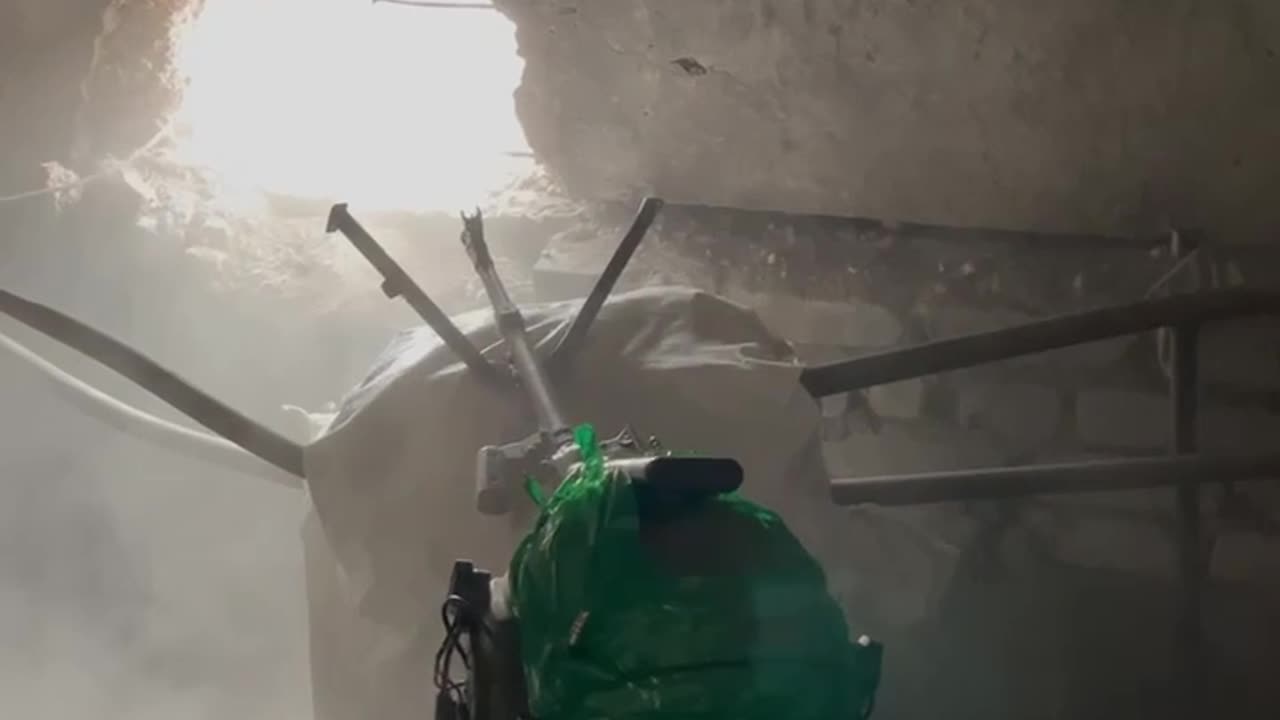 Ukrainian Gunner Fires Through Walls