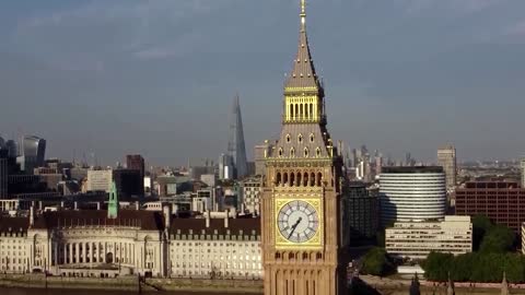 New UK finance minister Zahawi eyes growth drive