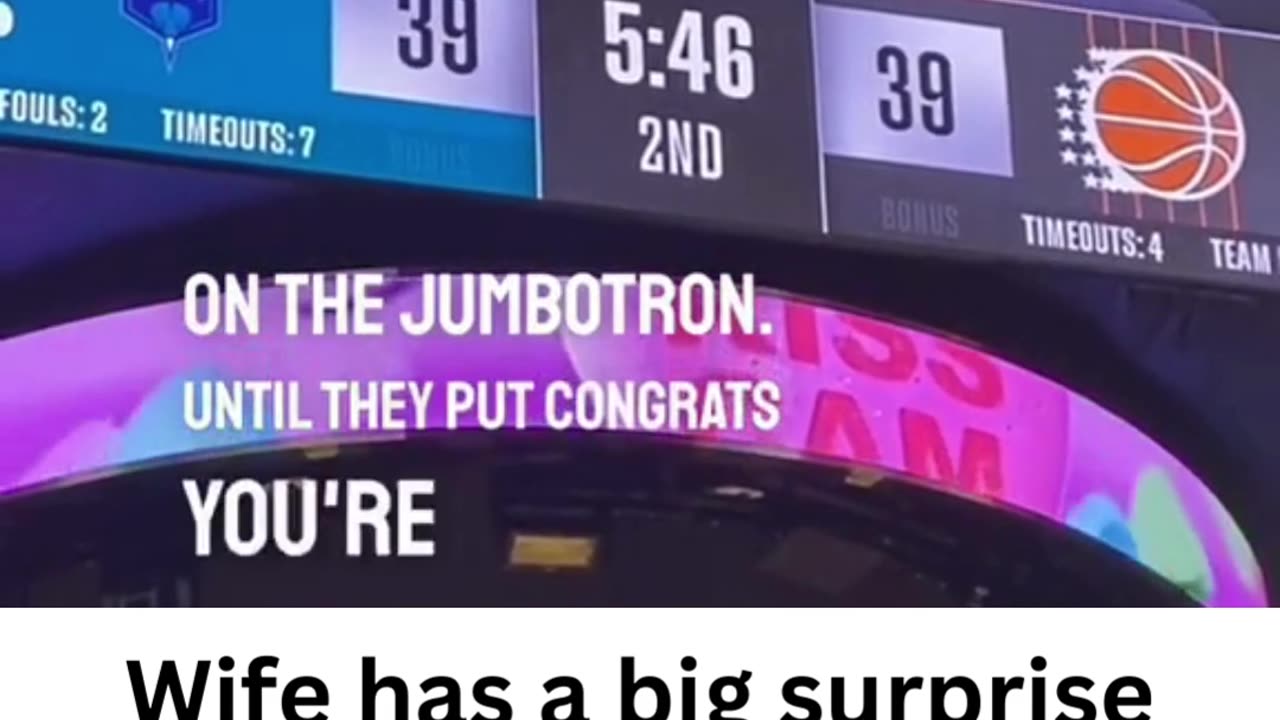 Wife has a big surprise at the game. ❤️🔥