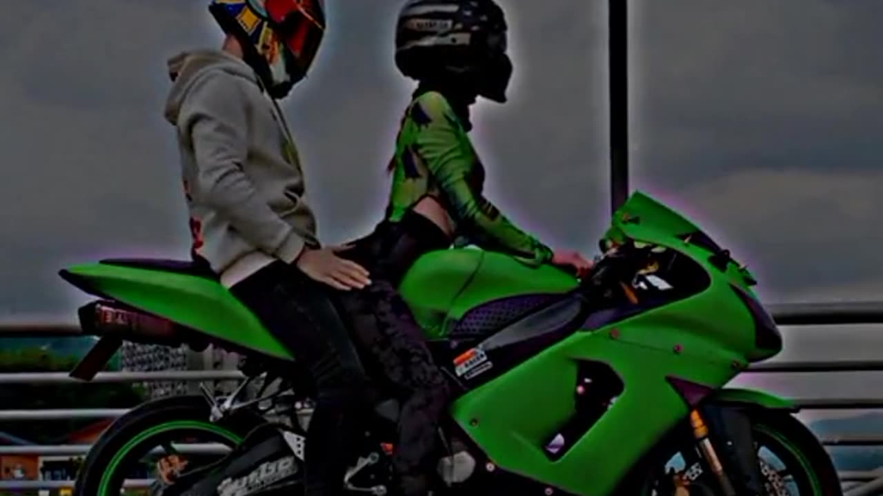 Sweet Boy & Hot Girls Start Rid and shot short clip