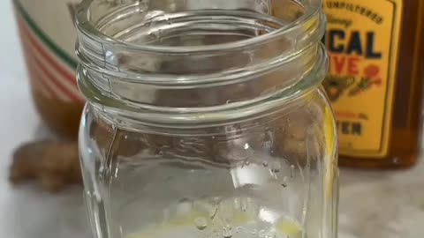 MAKE YOUR OWN CLEAN COUGH SYRUP!