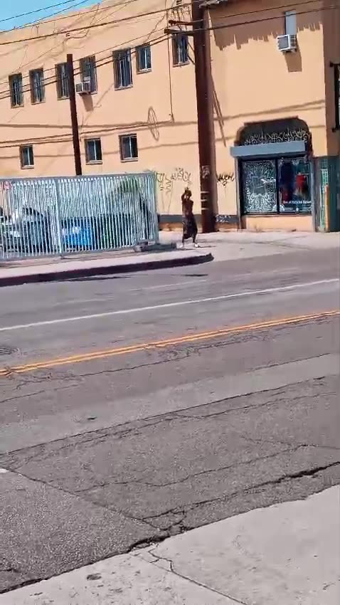 🤣 I OWN Jussie Smollett !! 🤣 👉Terrifying seconds away from being lynched by MAGA Trump supporter. 👈