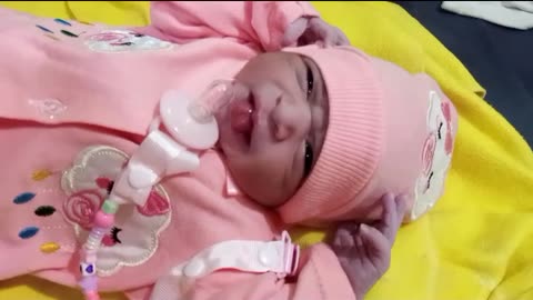 Beautiful Newborn baby girl with pink clothes ❤️