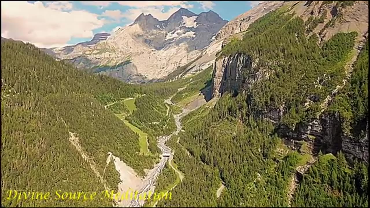 5. Gaia ★ Soothing Music ★ Beautiful Scenery ★ Ideal for Relaxation ★ Meditation ★ Yoga ★ Tai Chi ★