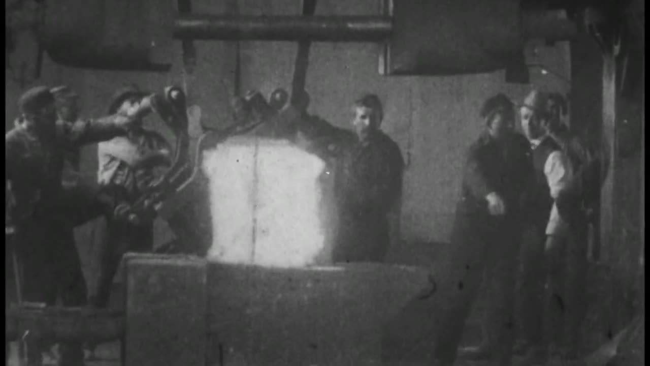 Steam Hammer, Westinghouse Works (1904 Original Black & White Film)