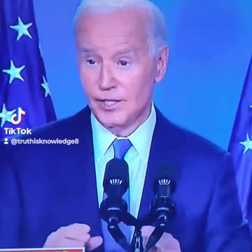 CQMMANDER AND CHIEF 🇺🇸✨🦅