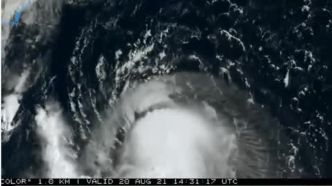 satellite images of a hurricane....says the energy released could be from an energy weapon