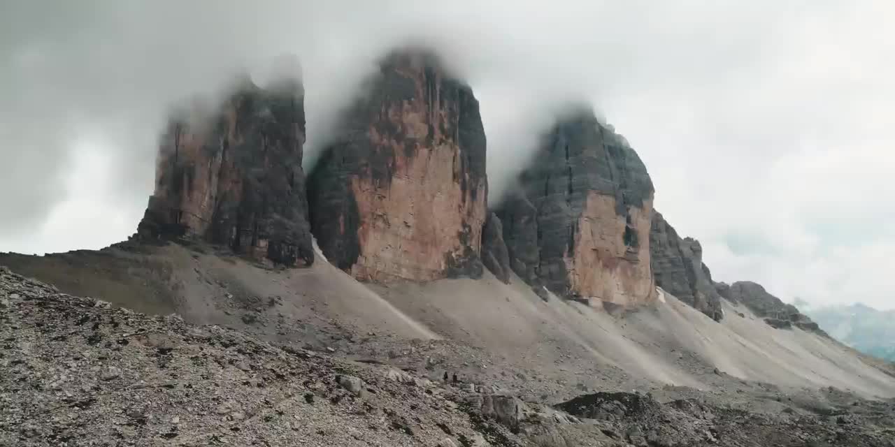 THE MOUNTAINS - Cinematic Short Film