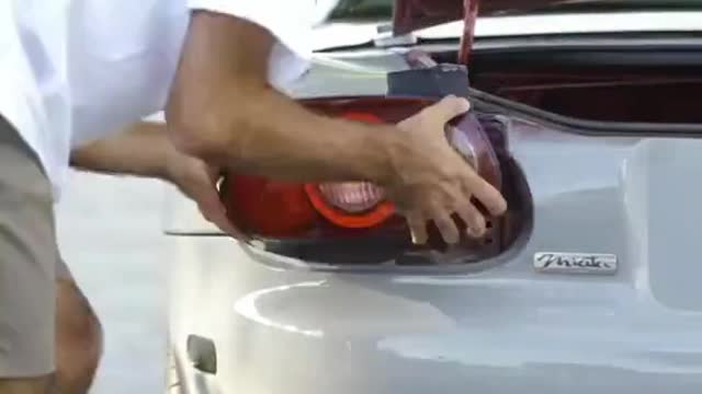 Automobile lamp changing