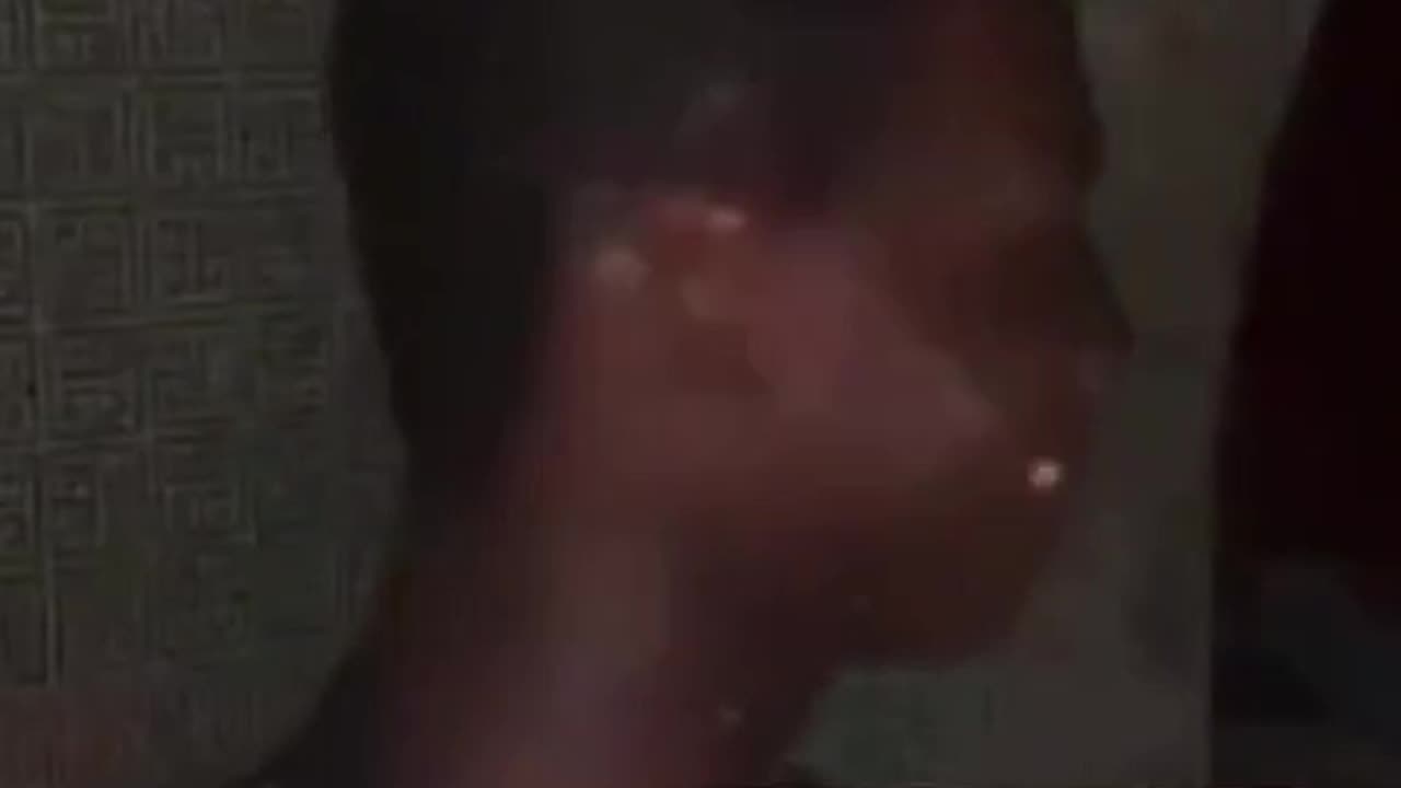 Men what will you do in this situation..😂