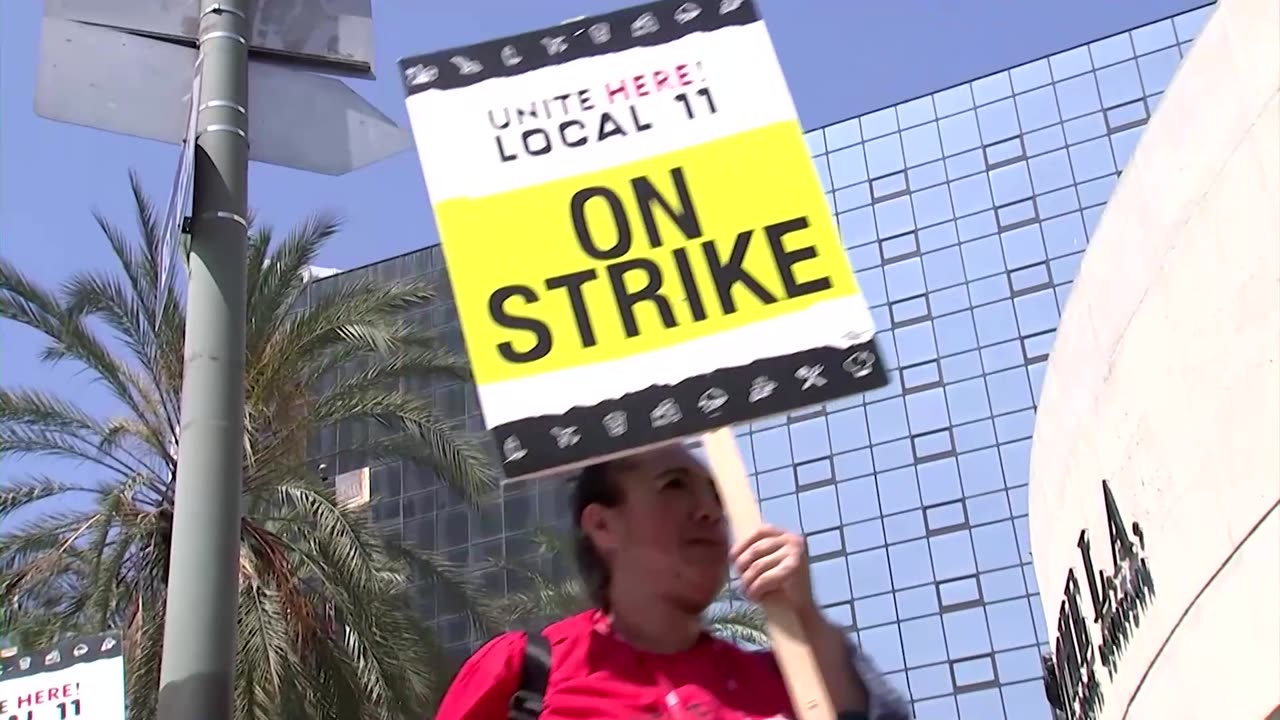 Los Angeles-area hotel workers go on strike