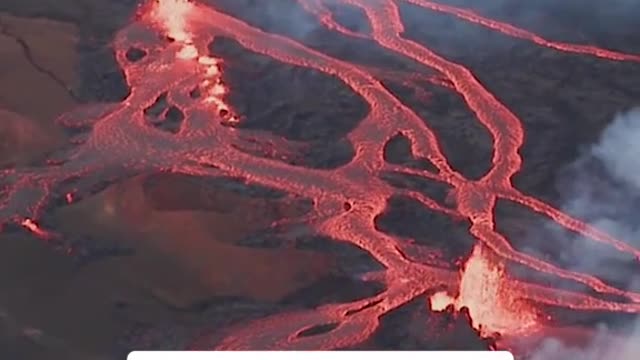 Mauna Loa continues to erupt, spewing fountains of lava