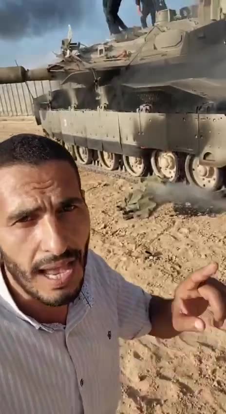 Destoryed Israeli tank #palestine #freepalestine #israel #israelwar #gaza #israelpalestine