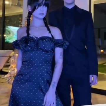 WEDNESDAY DANCE CUTE GIRL TIKTOK Music Credit Rinse Repeat - DavKid