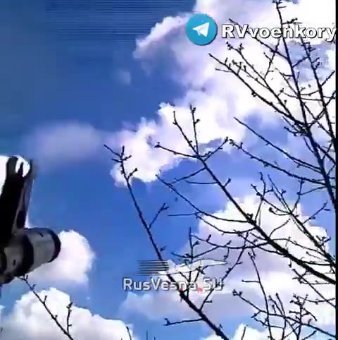 Gun POV of Russian shooting down a FPV drone