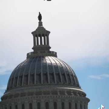 So rumor is there are now 3000 Us Marshall in DC and this happened too? 🍿🐸