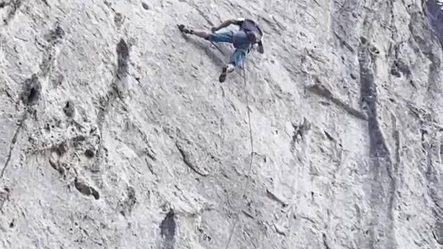 Dashen challenges one of the most difficult climbing routes in China. Yangshuo Lei splits the mounta