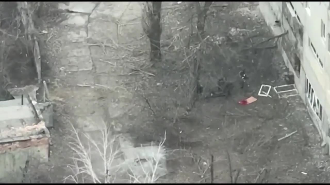 Run away, occupants...