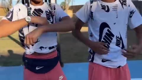 Dance monkey Dance