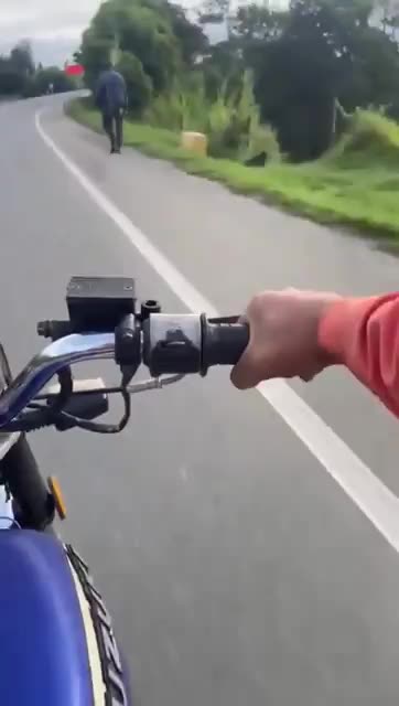 ELN guerrillas take the Panamerican highway between Cali and Popayán